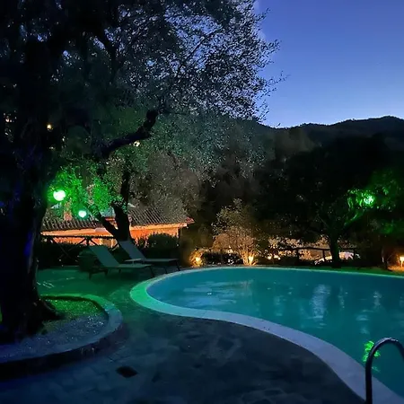 Idyllische Landhaus Mit Pool Und Fernblick Garlenda