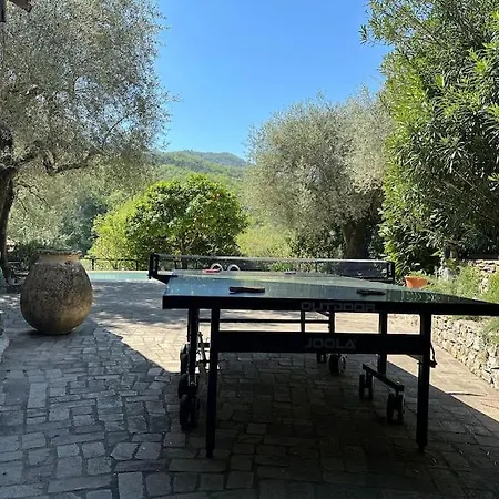 Villa Idyllische Landhaus Mit Pool Und Fernblick Garlenda