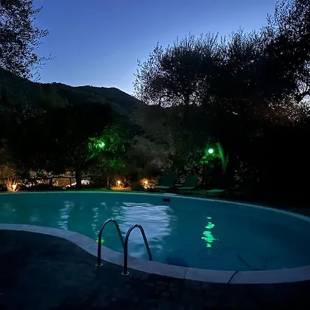 Idyllische Landhaus Mit Pool Und Fernblick Villa Garlenda